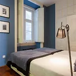 Correeiros Downtown Duplex & Deluxe *