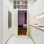 Correeiros Downtown Duplex & Deluxe