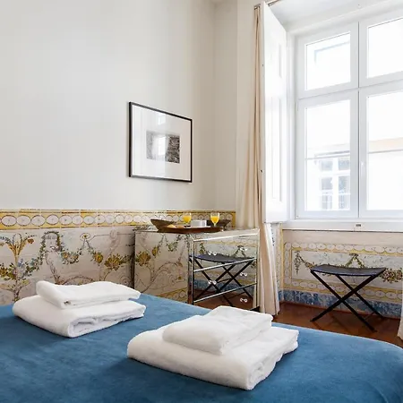 Correeiros Downtown Duplex & Deluxe Apartament