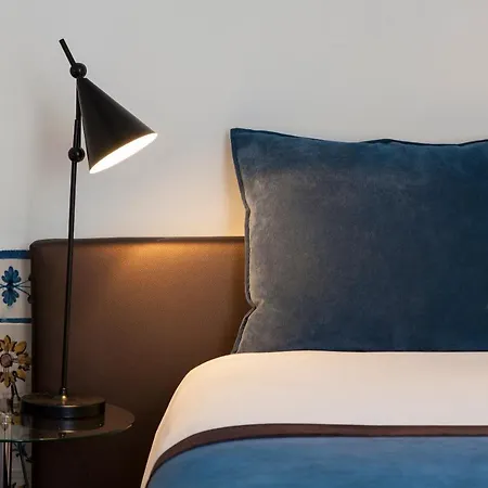 Correeiros Downtown Duplex & Deluxe Apartament *